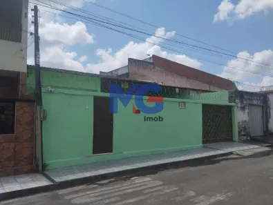 Casa com 3 Quartos à venda, 200m² no Prefeito José Walter, Fortaleza