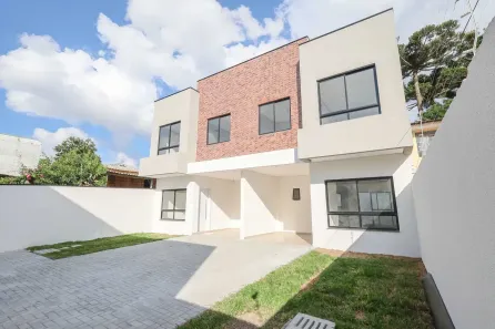 Casa de Condomínio com 3 Quartos à venda, 95m² no Santa Cândida, Curitiba