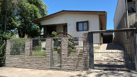 Casa com 3 Quartos à venda, 172m² no Nossa Senhora de Fátima, Caxias do Sul