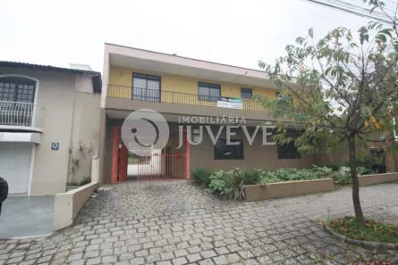 Imóvel Comercial para alugar, 295m² no Cristo Rei, Curitiba