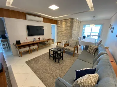 Apartamento com 3 Quartos à venda, 115m² no Jardim Las Palmas, Guarujá