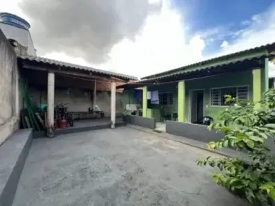 Casa com 3 Quartos à venda, 250m² no Residencial Solar Bougainville, Goiânia