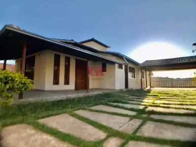 Casa com 3 Quartos para alugar, 156m² no Estoril, Belo Horizonte
