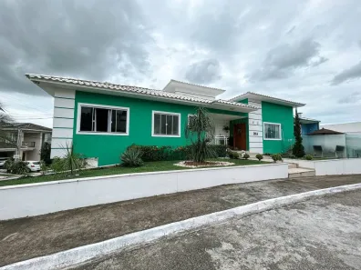Casa com 4 Quartos à venda, 220m² no Lagoa, Macaé