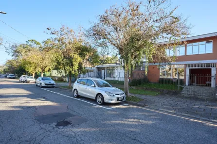 Casa com 6 Quartos para alugar, 138m² no Hugo Lange, Curitiba