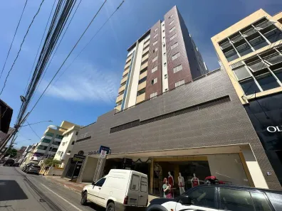 Apartamento com 2 Quartos para alugar, 65m² no Centro, Montes Claros