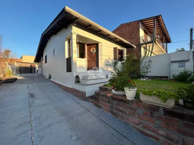 Casa com 2 Quartos à venda, 137m² no Senai, Santa Cruz do Sul