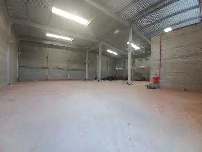 Galpão/Depósito/Armazém para alugar, 1250m² no Iporanga, Sorocaba