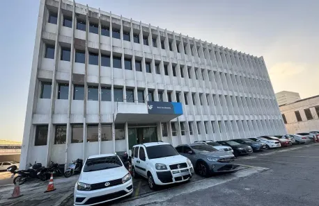 Prédio Comercial para alugar, 7000m² no Jurubatuba, São Paulo
