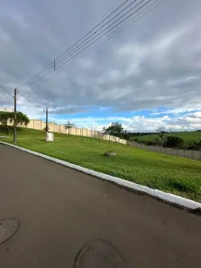 Lote/Terreno com 1 Quarto à venda, 915m² no Jardim Tarobá, Cambé