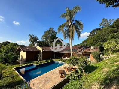 Casa com 5 Quartos à venda, 300m² no Parque Yara Cecy, Itapecerica da Serra