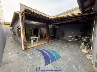 Casa com 2 Quartos para alugar, 90m² no Braga, Cabo Frio