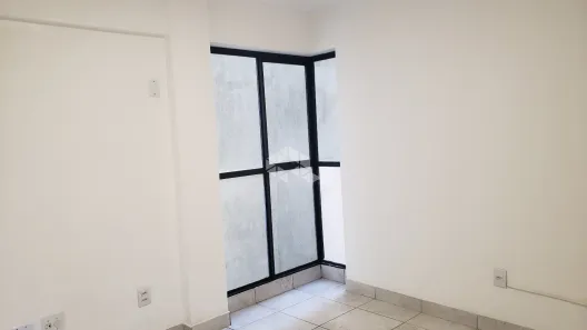 Sala Comercial à venda, 27m² no Floresta, Porto Alegre