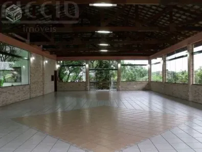 Sala Comercial à venda, 600m² no Vila Zizinha, São José dos Campos