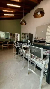 Casa com 4 Quartos à venda, 216m² no Pampulha, Uberlândia