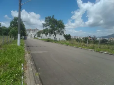 Lote/Terreno à venda, 680m² no Morada de Laranjeiras, Serra