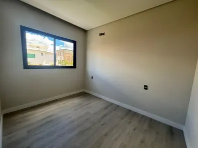 Casa com 3 Quartos à venda, 110m² no Todos os Santos, Montes Claros