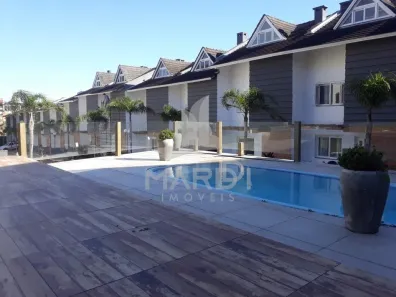 Casa de Condomínio com 3 Quartos à venda, 197m² no Vila Nova, Porto Alegre