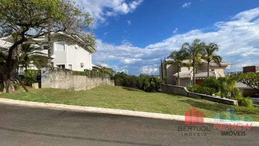 Lote/Terreno à venda, 600m² no Centro, Vinhedo