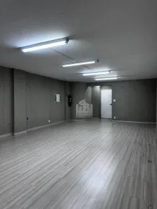 Sala Comercial para alugar, 80m² no Bom Retiro, São Paulo