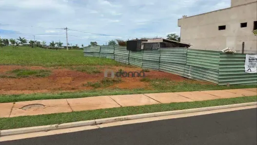 Lote/Terreno à venda, 387m² no Recreio dos Bandeirantes, Uberaba
