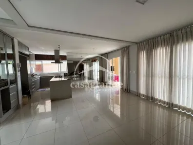 Casa de Condomínio com 4 Quartos para alugar, 138m² no Granja Marileusa, Uberlândia