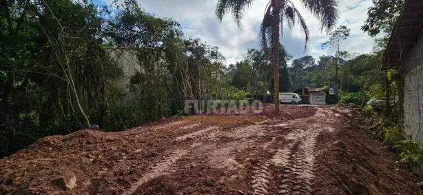 Lote/Terreno à venda, 975m² no Jardim Club de Campo, Santo André