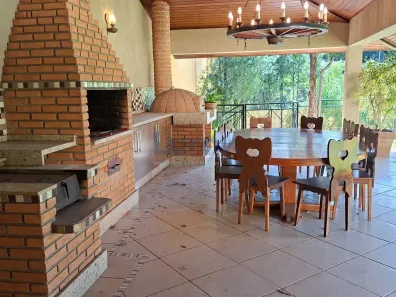 Fazenda/Sítio com 3 Quartos à venda, 322m² no Vale Verde, Valinhos