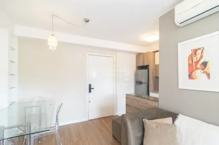 Apartamento com 2 Quartos para alugar, 51m² no Teresópolis, Porto Alegre