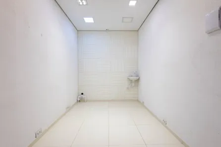 Ponto Comercial para alugar, 7m² no Água Branca, São Paulo