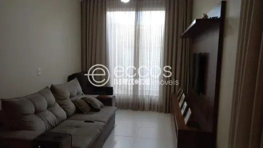 Casa com 3 Quartos à venda, 210m² no Alto Umuarama, Uberlândia