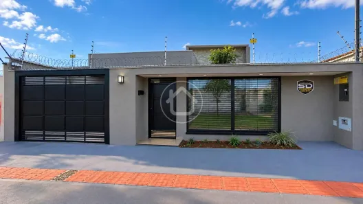 Casa com 3 Quartos à venda, 179m² no Vila Ipiranga, Campo Grande