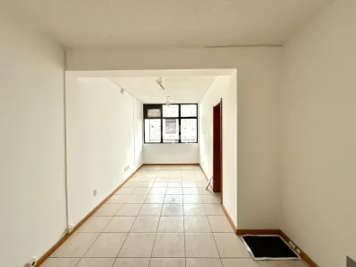 Sala Comercial à venda, 25m² no São Geraldo, Porto Alegre