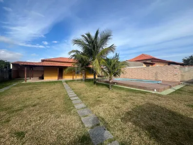 Casa com 3 Quartos à venda, 120m² no Balneário (Praia Seca), Araruama