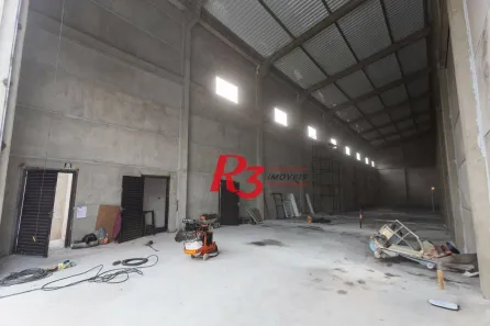 Galpão/Depósito/Armazém para alugar, 500m² no Macuco, Santos