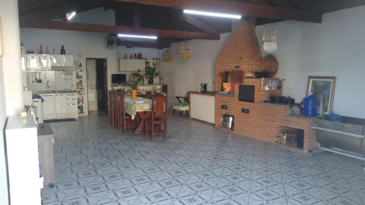 Casa com 3 Quartos à venda, 291m² no Castelinho, Piracicaba