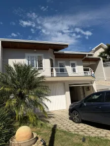 Sobrado com 4 Quartos para alugar, 267m² no Mossunguê, Curitiba