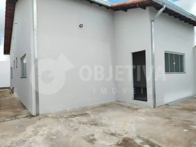 Casa com 3 Quartos à venda, 103m² no Jardim Holanda, Uberlândia