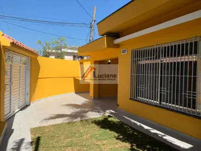 Casa com 2 Quartos para alugar, 114m² no Vila Curuçá, Santo André