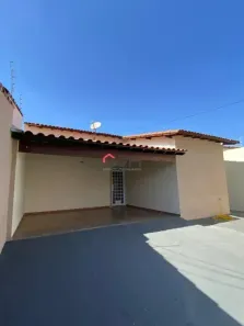 Casa com 3 Quartos à venda, 130m² no Segismundo Pereira, Uberlândia