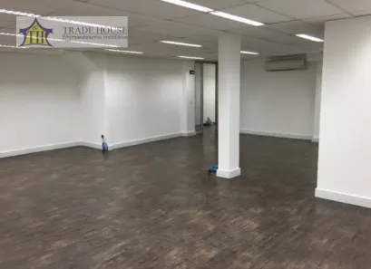 Prédio Comercial para alugar, 727m² no Vila Guarani (Z Sul), São Paulo