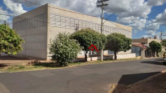 Sala Comercial para alugar, 570m² no Jardim Maracanã, São José do Rio Preto