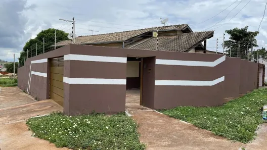 Casa com 3 Quartos para alugar, 400m² no De Lourdes, Anápolis