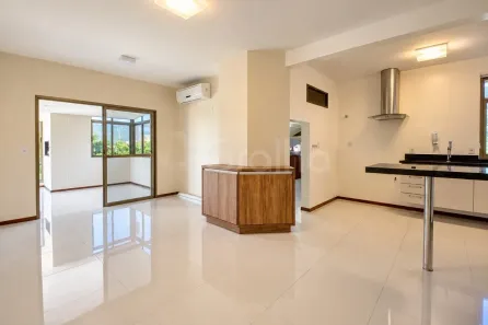 Cobertura com 3 Quartos à venda, 117m² no Lagoa da Conceição, Florianópolis