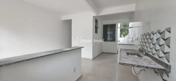 Casa de Condomínio com 2 Quartos à venda, 55m² no Roma, Volta Redonda