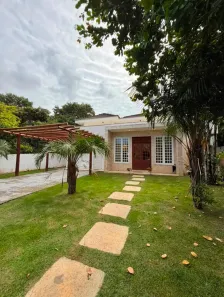 Casa de Condomínio com 4 Quartos à venda, 350m² no Busca Vida (Abrantes), Camaçari