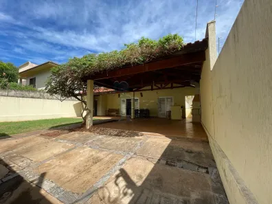 Casa com 3 Quartos à venda, 230m² no Jardim Recreio, Ribeirão Preto