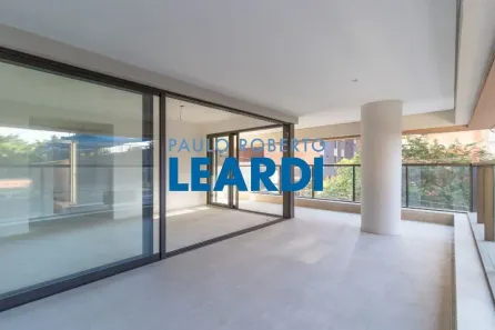 Apartamento com 3 Quartos à venda, 153m² no Moema, São Paulo