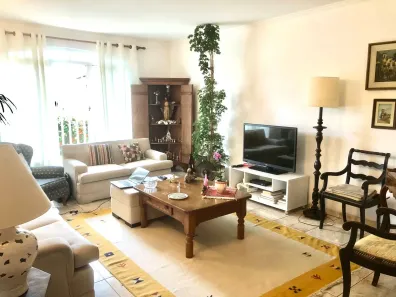 Sobrado com 4 Quartos à venda, 280m² no Jardim Independência, Taubaté