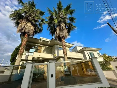 Casa com 4 Quartos à venda, 340m² no Pedra Branca, Palhoça